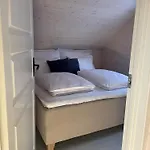 Arctic Nest בית נופש *