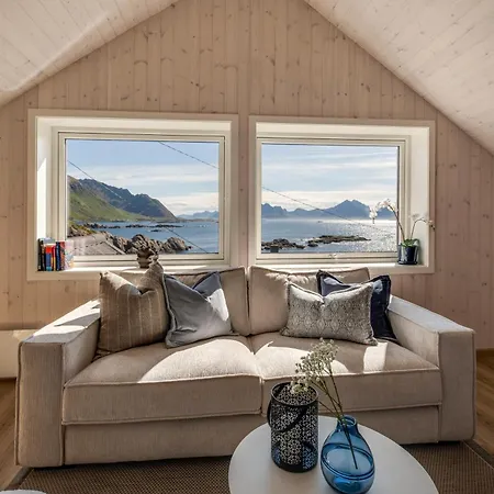 Arctic Nest * Nyksund