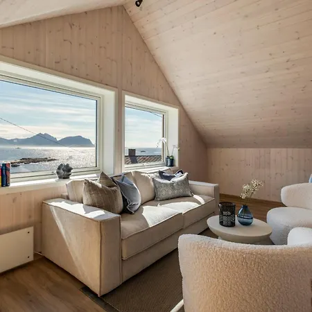 Arctic Nest * Nyksund