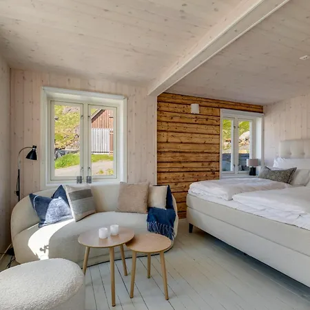 Arctic Nest Nyksund